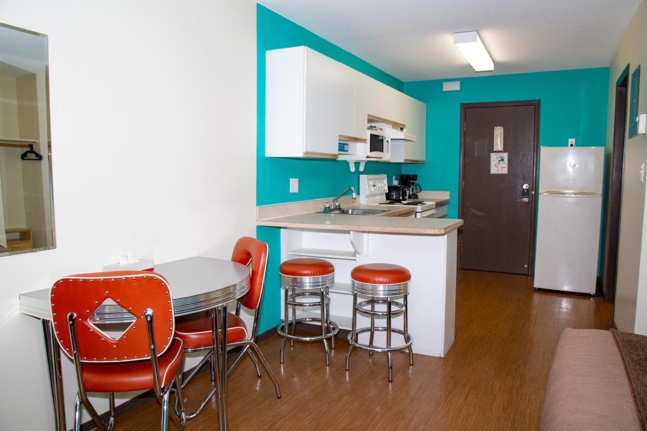 Bowmont Motel Penticton Esterno foto